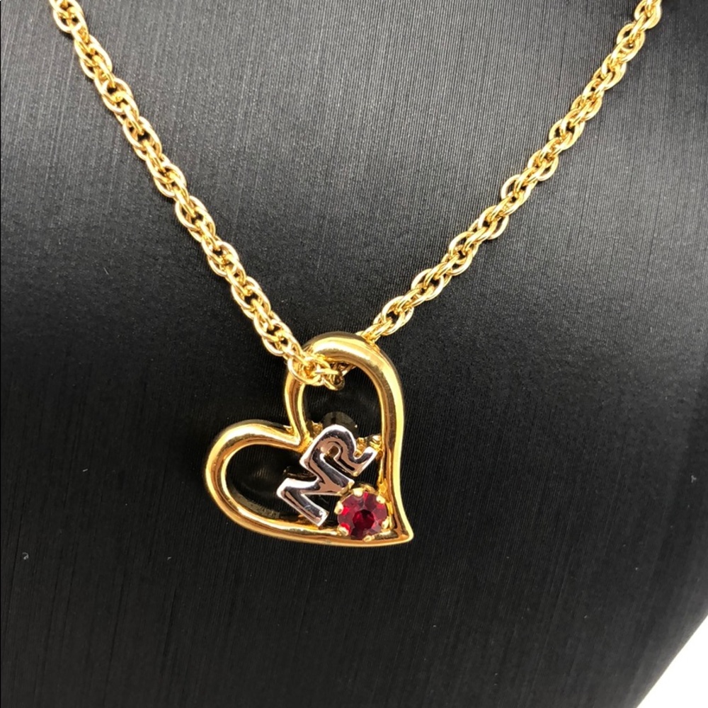 Nina Ricci ❤️Necklace - Picture 3 of 8